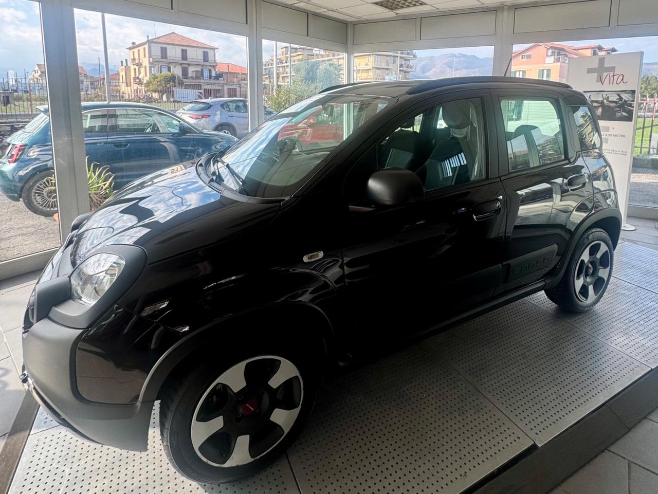 Fiat Panda 1.0 FireFly S&S Hybrid City Cross
