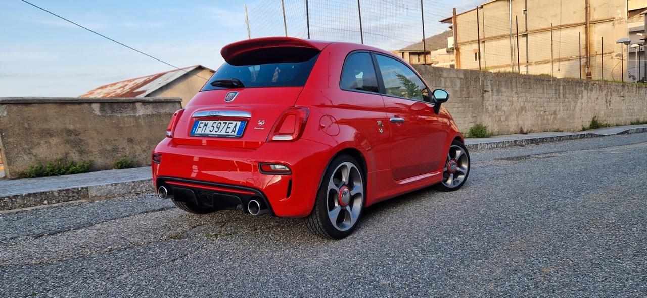 Abarth 595 1.4 Turbo T-Jet 165 CV Turismo