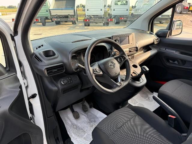 Opel COMBO L2 130