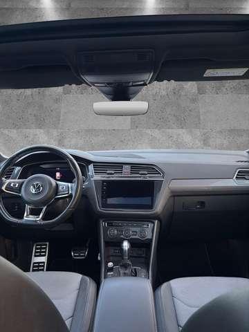 Volkswagen Tiguan Tiguan II 2.0 bitdi Executive R-Line 4motion 240cv dsg Tetto/Led/Tft digitale