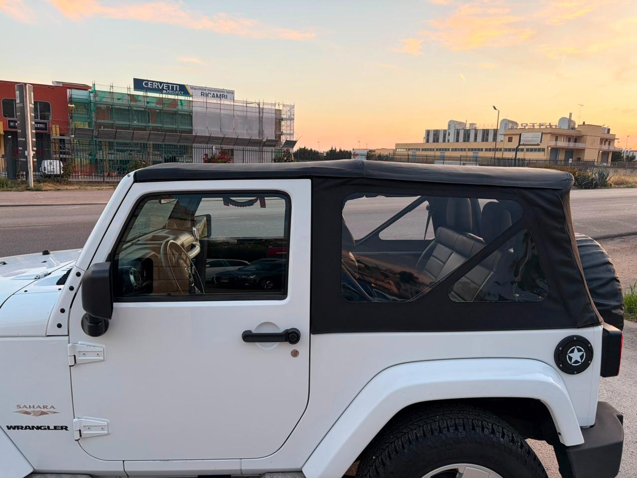 Jeep Wrangler Unlimited 2.8 CRD DPF Sahara Auto