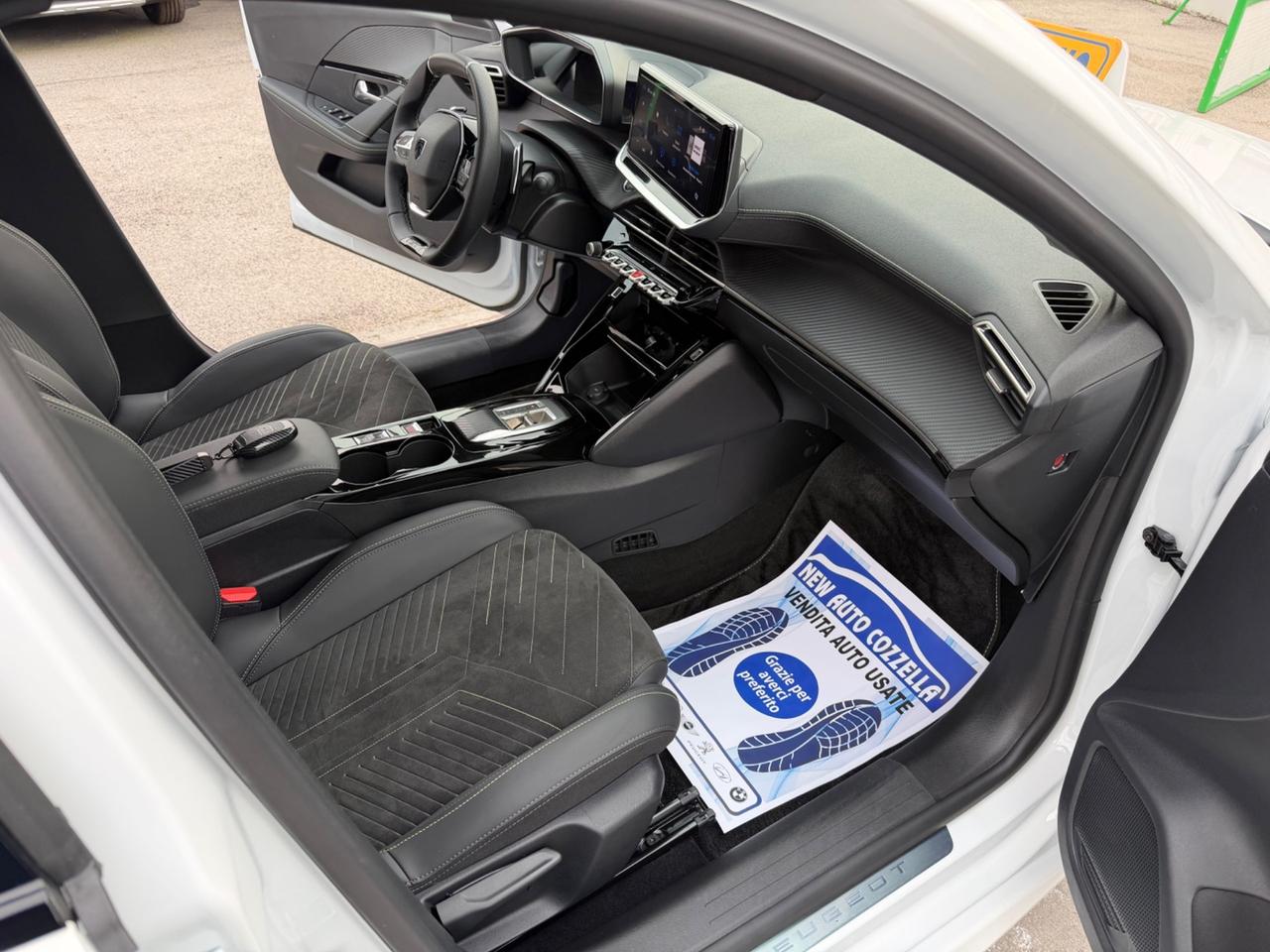 Peugeot 208 Hybrid 110 e-DCS6 GT