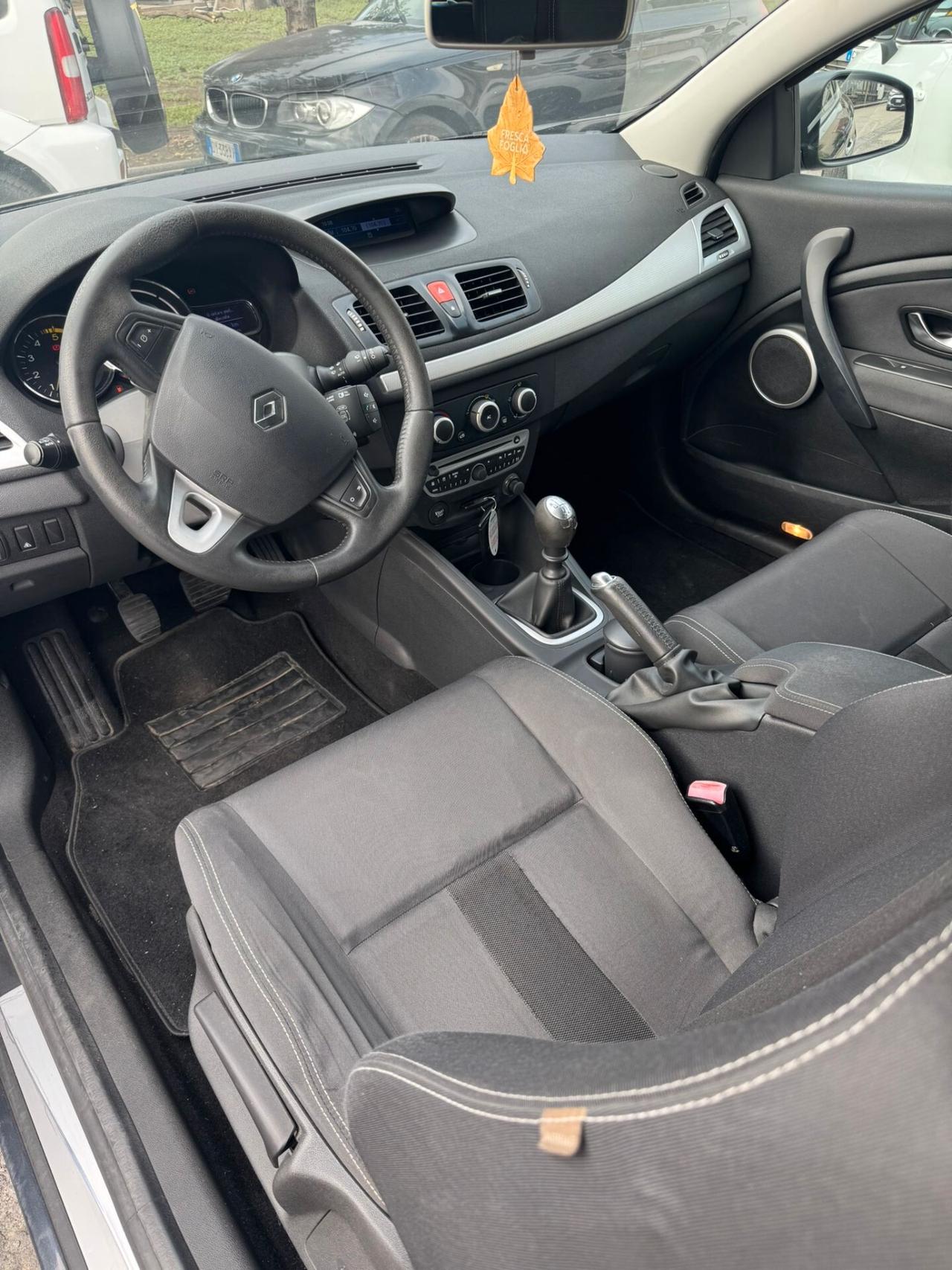 Renault Mégane Coupé 1.5 dCi 110CV Dynamique