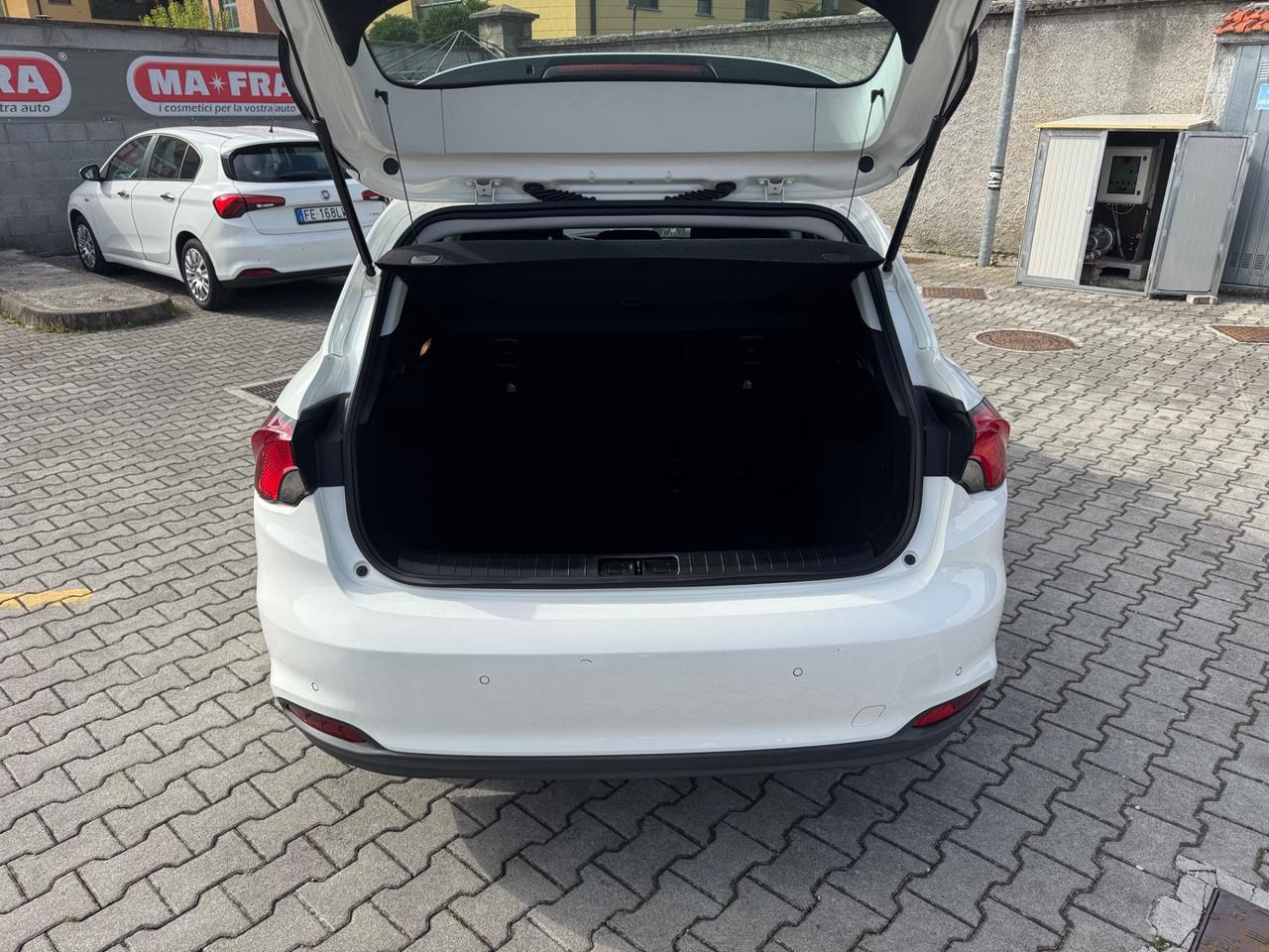Fiat Tipo 1.4 5 porte Easy Euro 6b