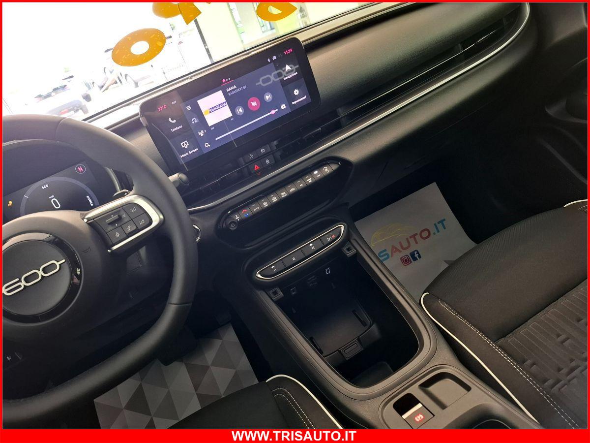 FIAT 600 1.2T MHEV DCT POP NEOPATENTATI (FARI LED)