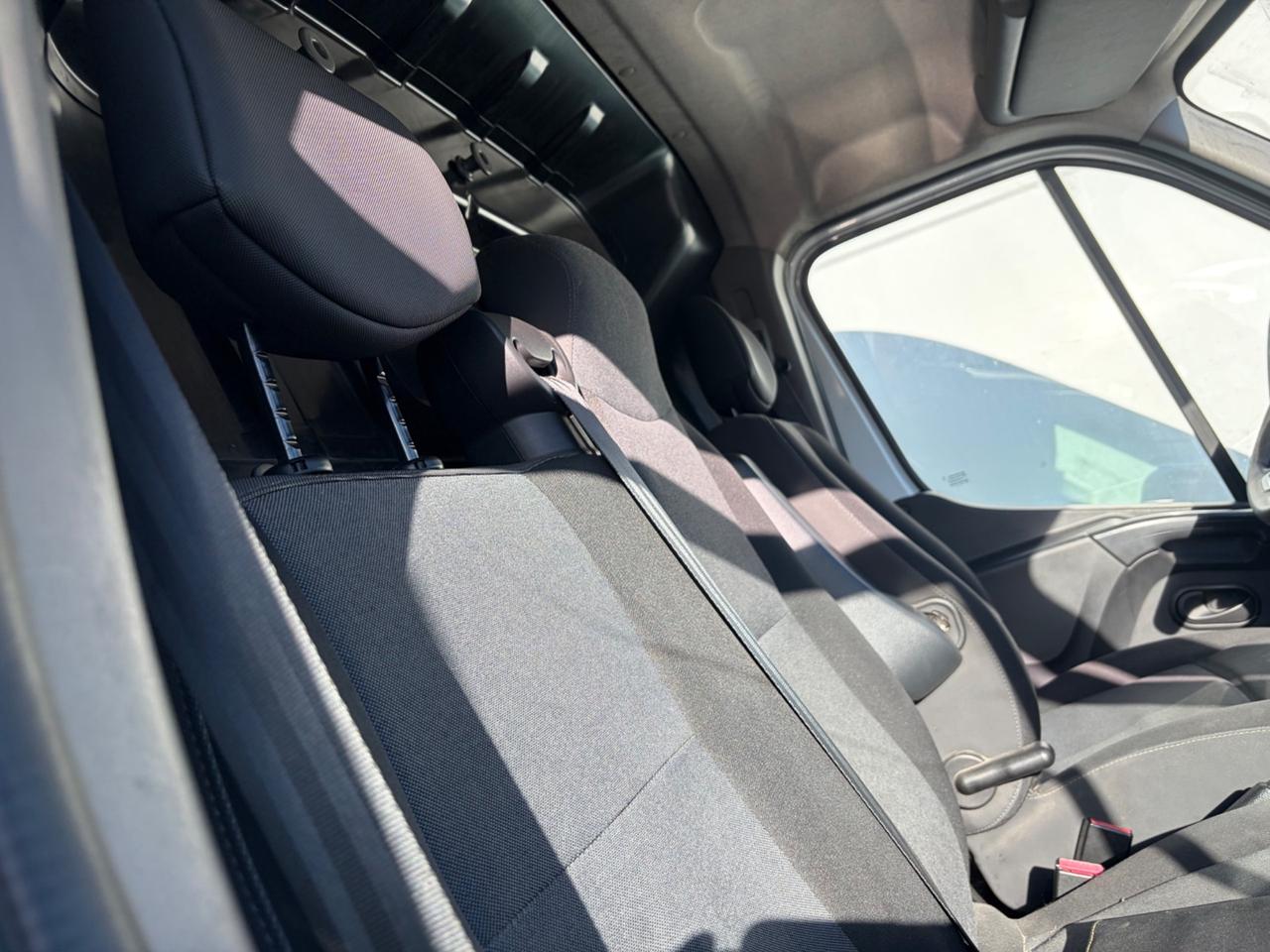 Renault master 2.3 tdi l2h2 136 cv ICE