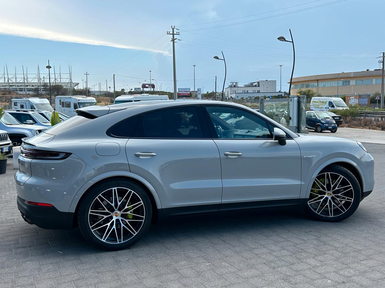 Porsche Cayenne Coupe 3.0 e-hybrid tiptronic KM 0 MY24