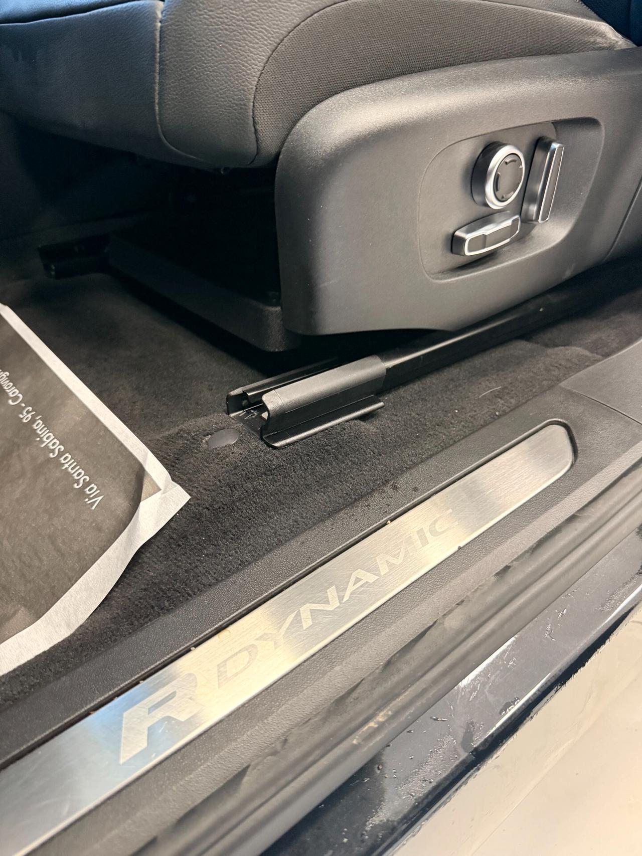 Land Rover Range Evoque 2.0D I4 163 CV AWD Auto R-Dynamic HSE VIRTUAL COCKPIT,TELECAMERA,APPLE CARPLAY,PELLE,NAVI