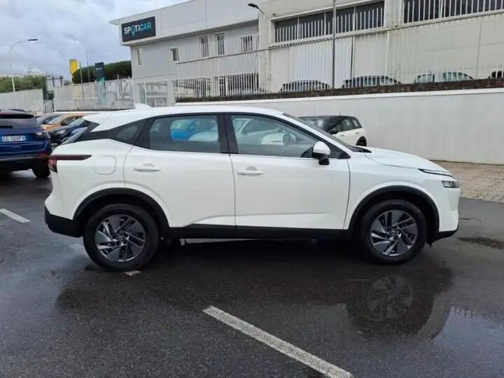 Nissan Qashqai MHEV 140 CV Business