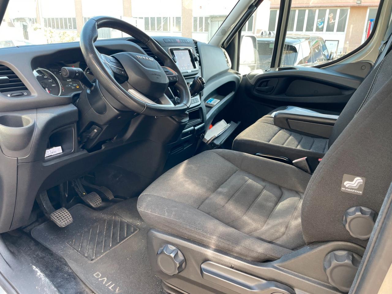 Iveco Daily 35 S18HV 3.0 HPT 175CV PLM-TA