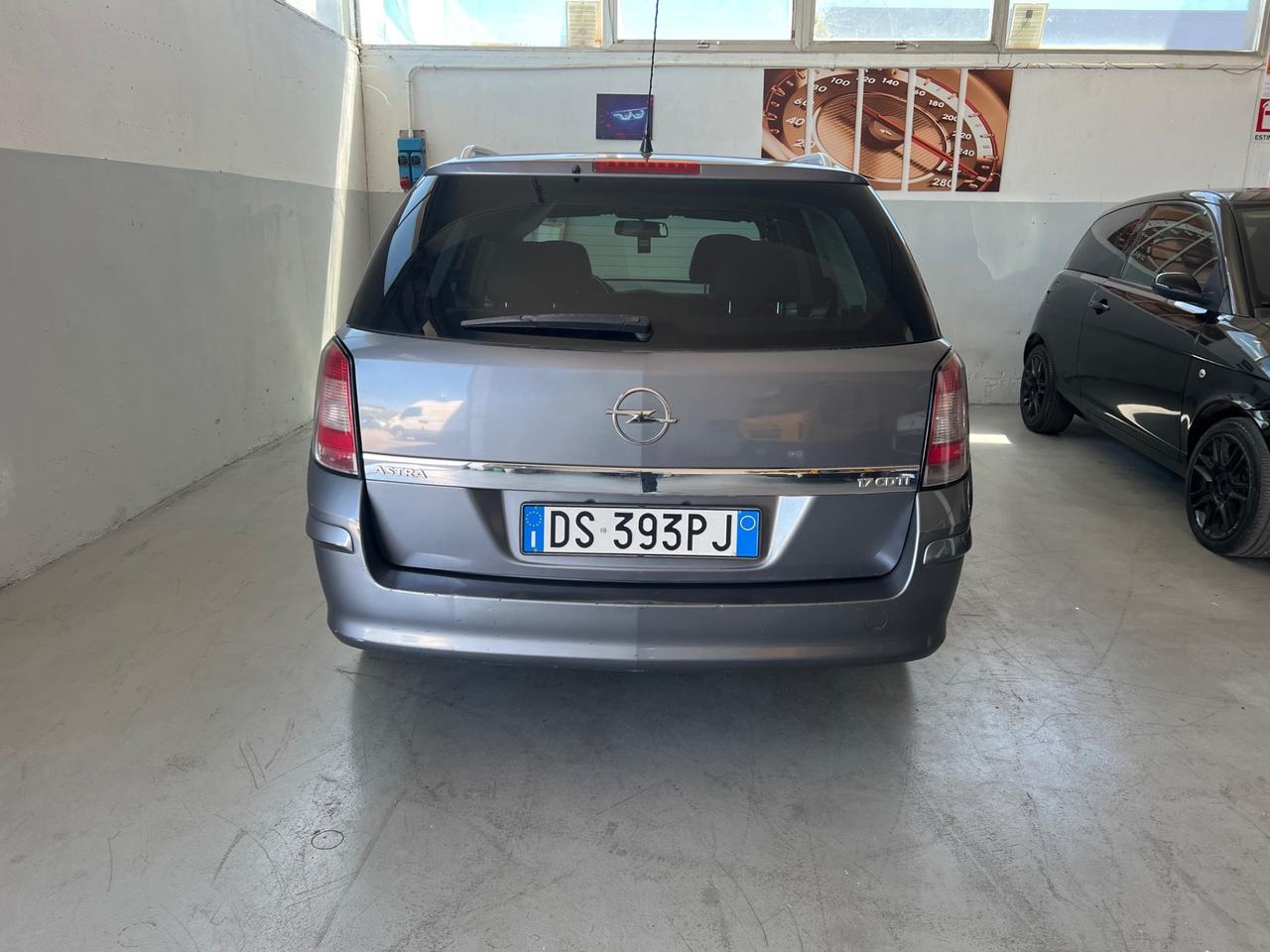Opel Astra 1.7 CDTI 101 CV Station Wagon Cosmo