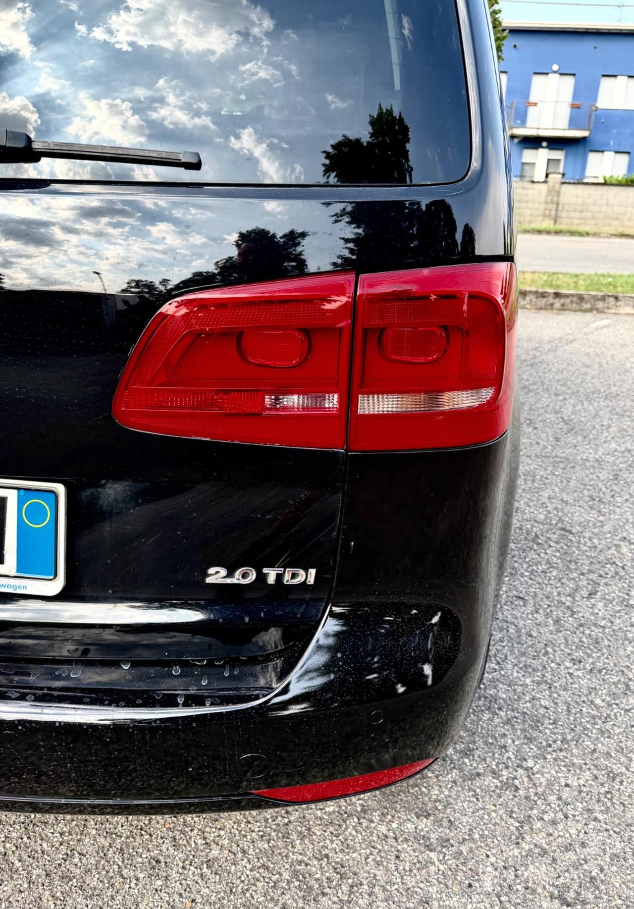 Volkswagen Touran 2.0 TDI 140 CV DSG Highline