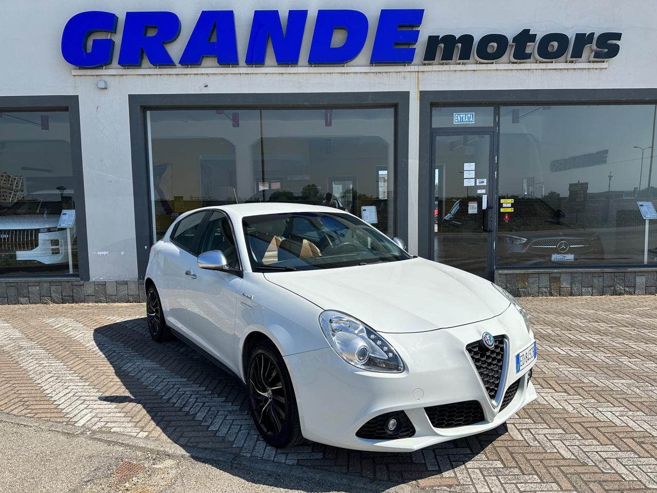 Alfa Romeo Giulietta 1.4 Turbo MultiAir Distinctive 170 cv GPL