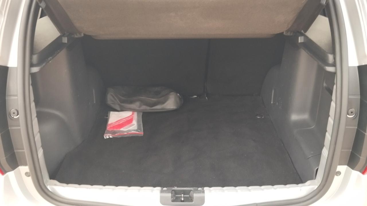 DACIA DUSTER 1.5 DCI-4X2-GARANZIA FULL