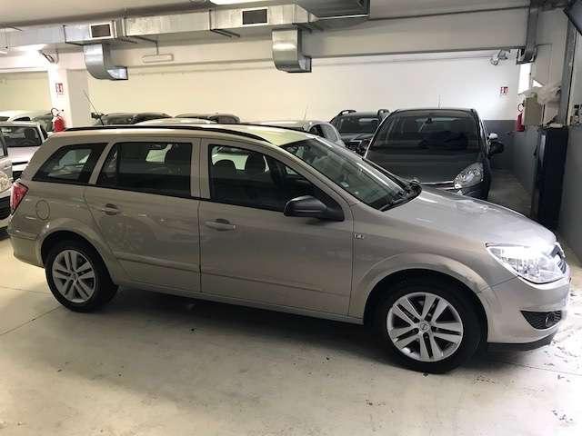 Opel Astra SW 1.7 cdti Cosmo 101CV / BEN TENUTA