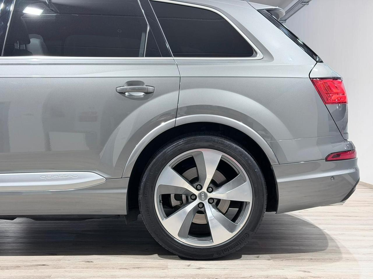 AUDI Q7 3.0 272CV QUATTRO TIPTRONIC S-LINE 7P