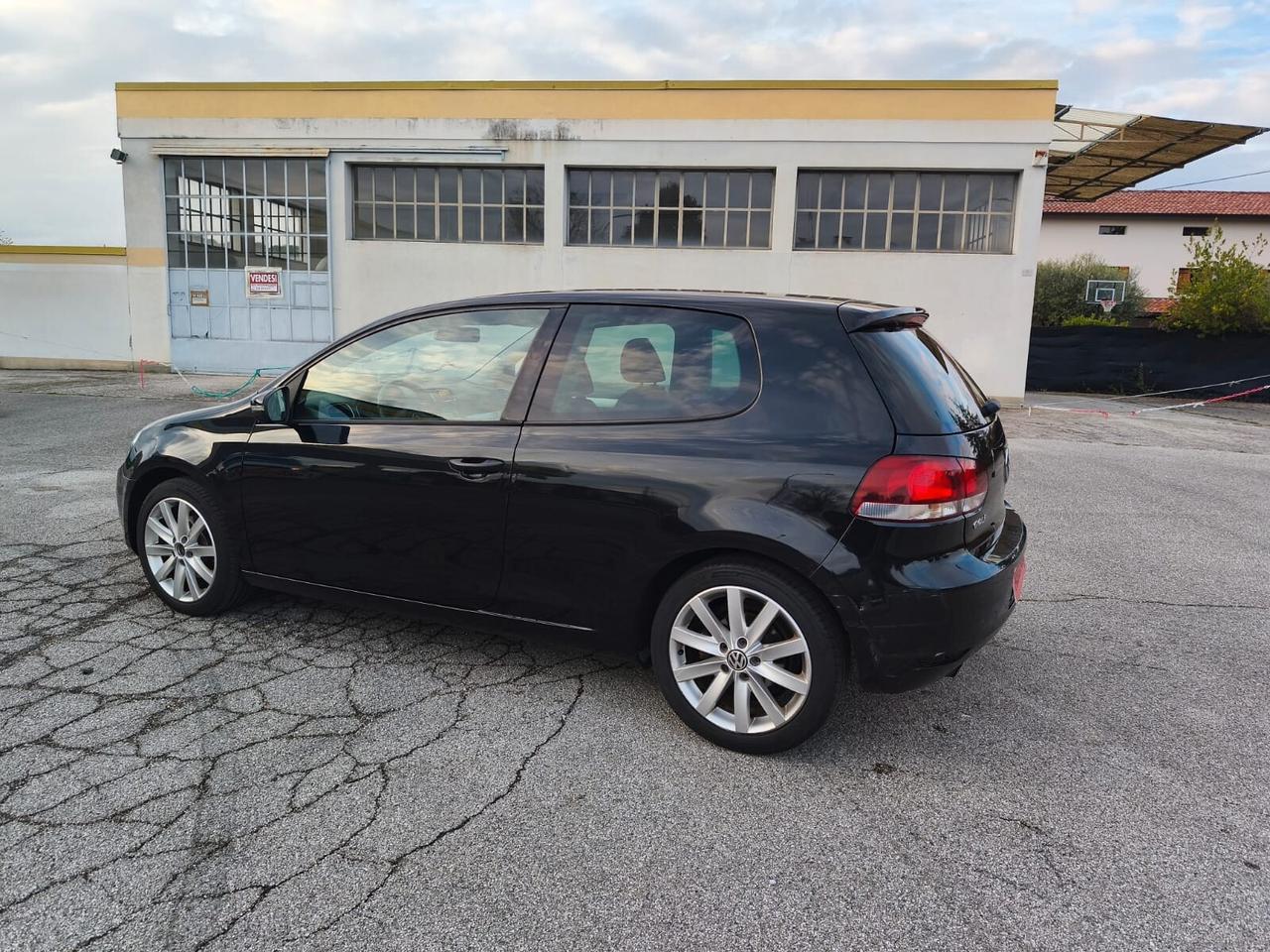 Volkswagen Golf 1.6 TDI 3p. Highline Accetto Permute