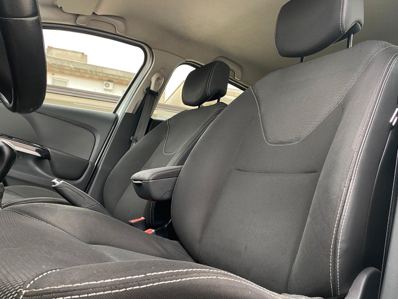Renault Clio 1.5 dCi 8V 75CV 5 porte Costume National