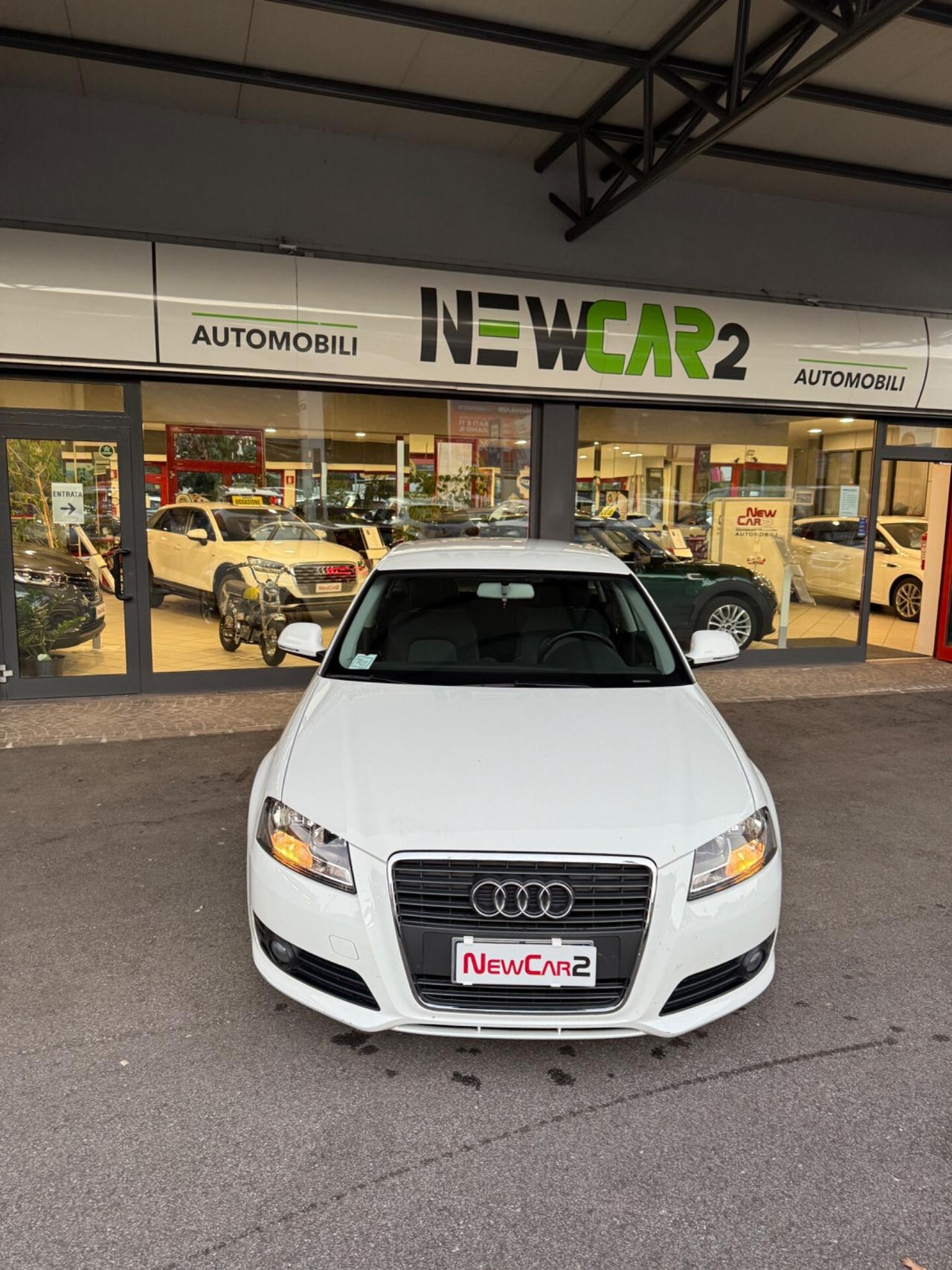 AUDI A3 SPB 1.6 TDI 105cv CR AMBIENTE