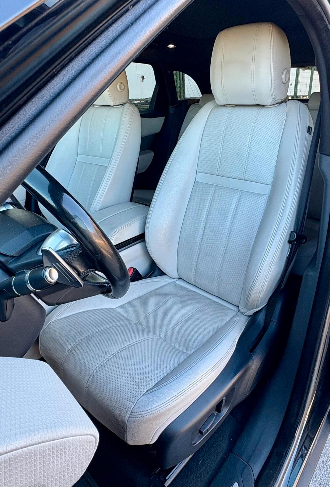 Land Rover Range Velar 2.0D I4 240 CV R-Dynamic SE