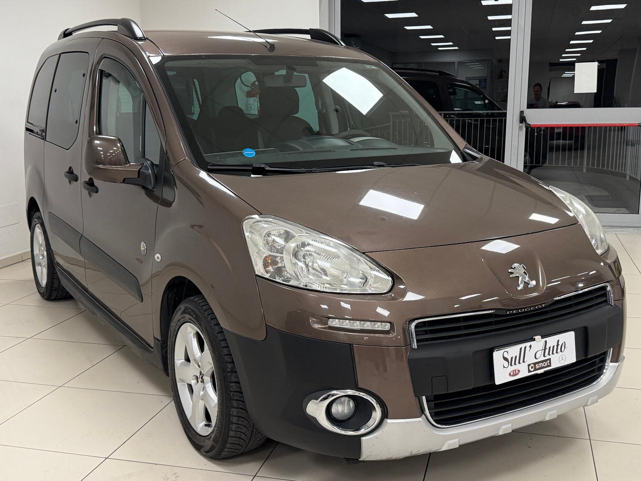 Peugeot Partner Tepee 1.6 e-HDi 92 CV S&S Outdoor - 2012