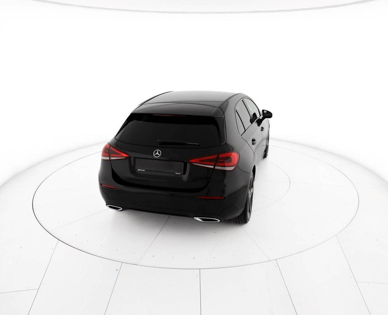 Mercedes-benz A 180d Automatic Sport Plus Led Ambient
