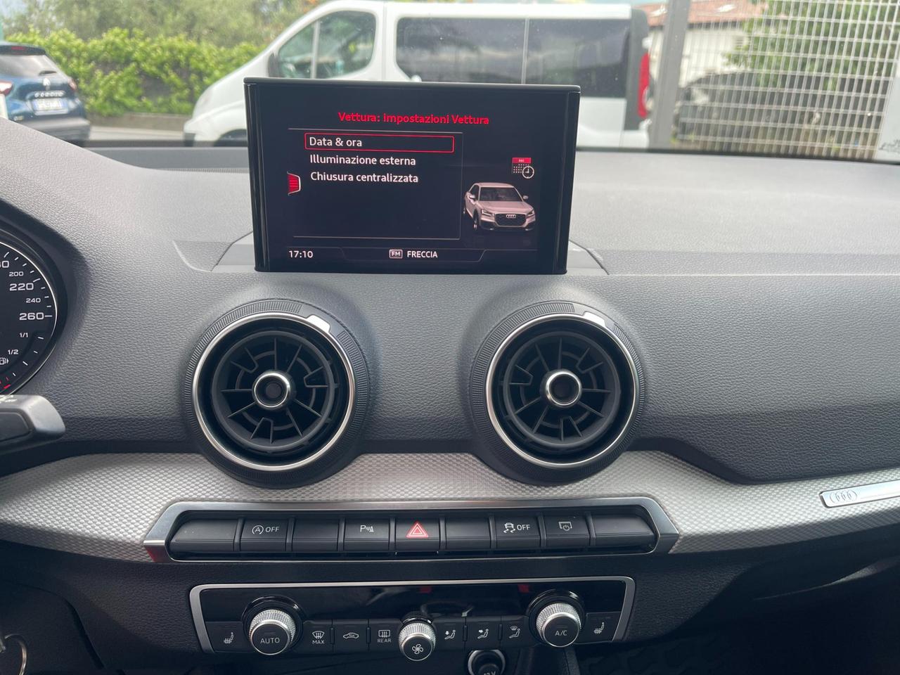 Audi Q2 30 2.0 tdi S line edition
