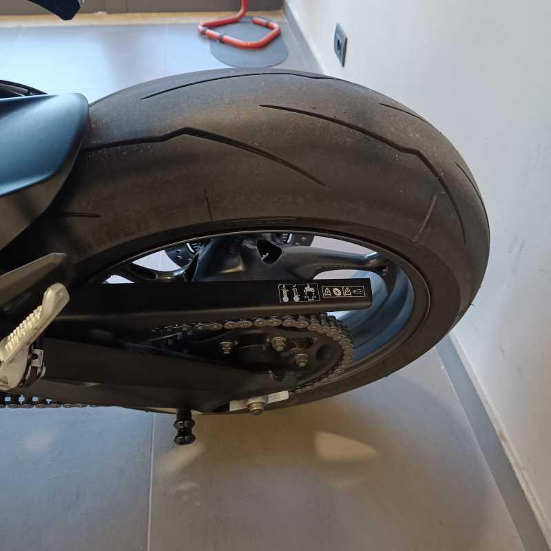 Triumph Street Triple 765 RS - 2025