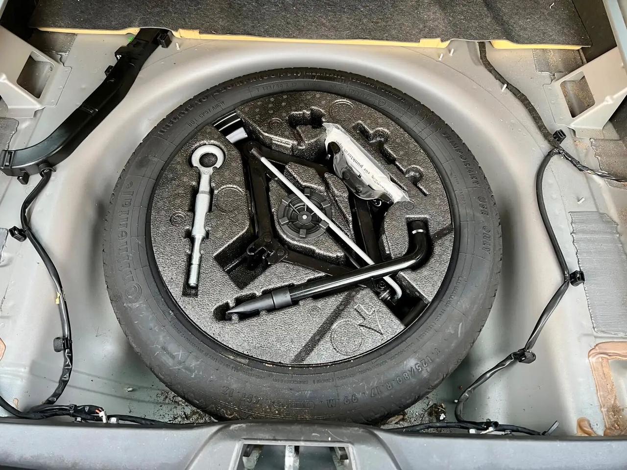 Volvo V70 2.0 D 136cv 6M Kinetic