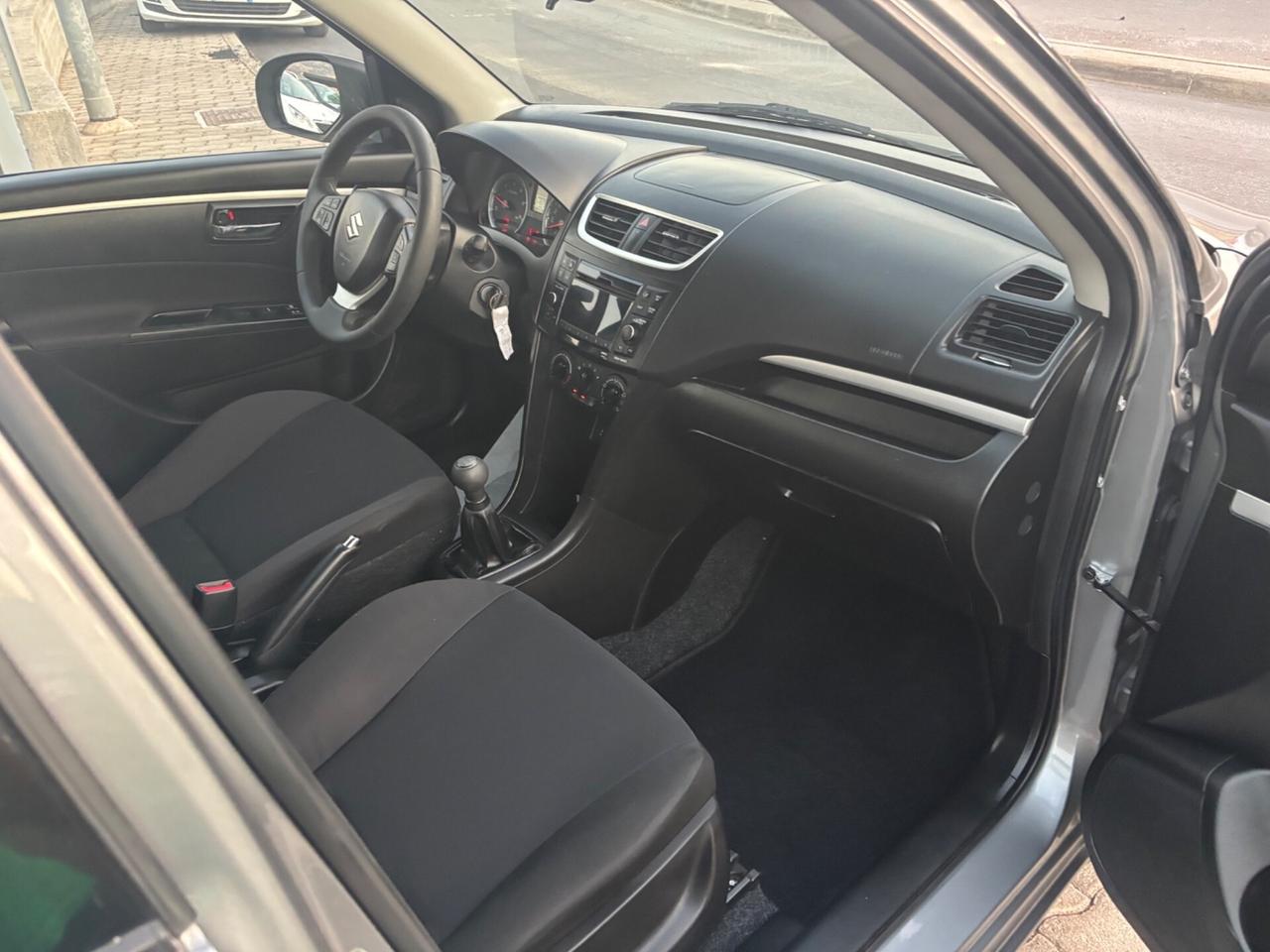 Suzuki Swift 1.3 DDiS 5 porte B-Top