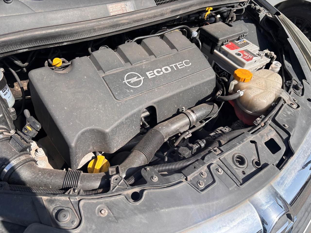 Opel Corsa 1.3 CDTI 3 porte / consumi bassi
