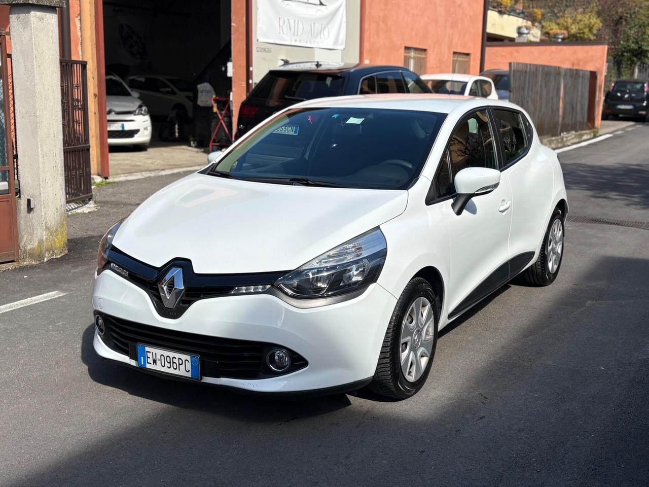 Renault Clio 1.2 75CV GPL NEOPATENTATI