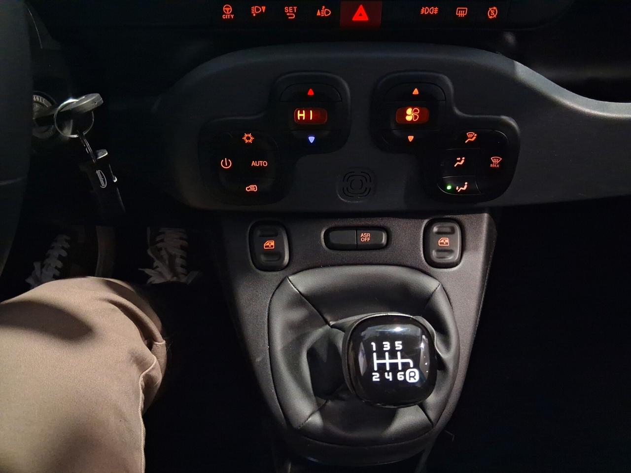 Fiat Panda 1.0 FireFly S&S Hybrid City Cross