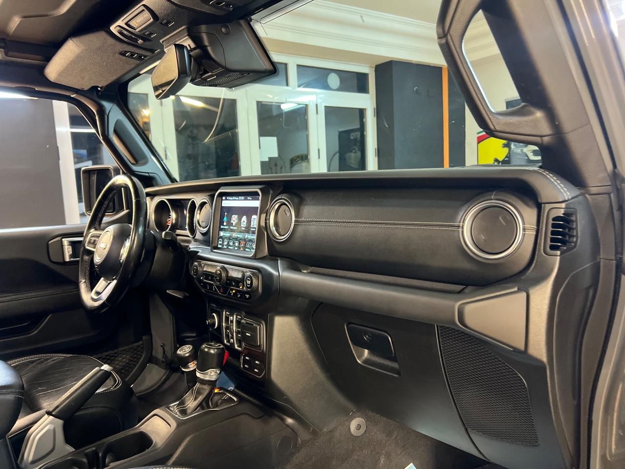 Jeep Wrangler Unlimited 2.2 Mjt II Night Eagle