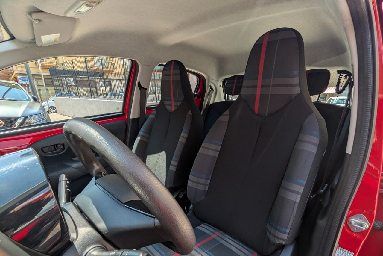 Peugeot 108 VTi 68 5 porte Active TOP!