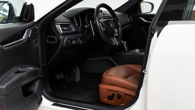 MASERATI Ghibli V6 Diesel Granlusso IVA ESPOSTA