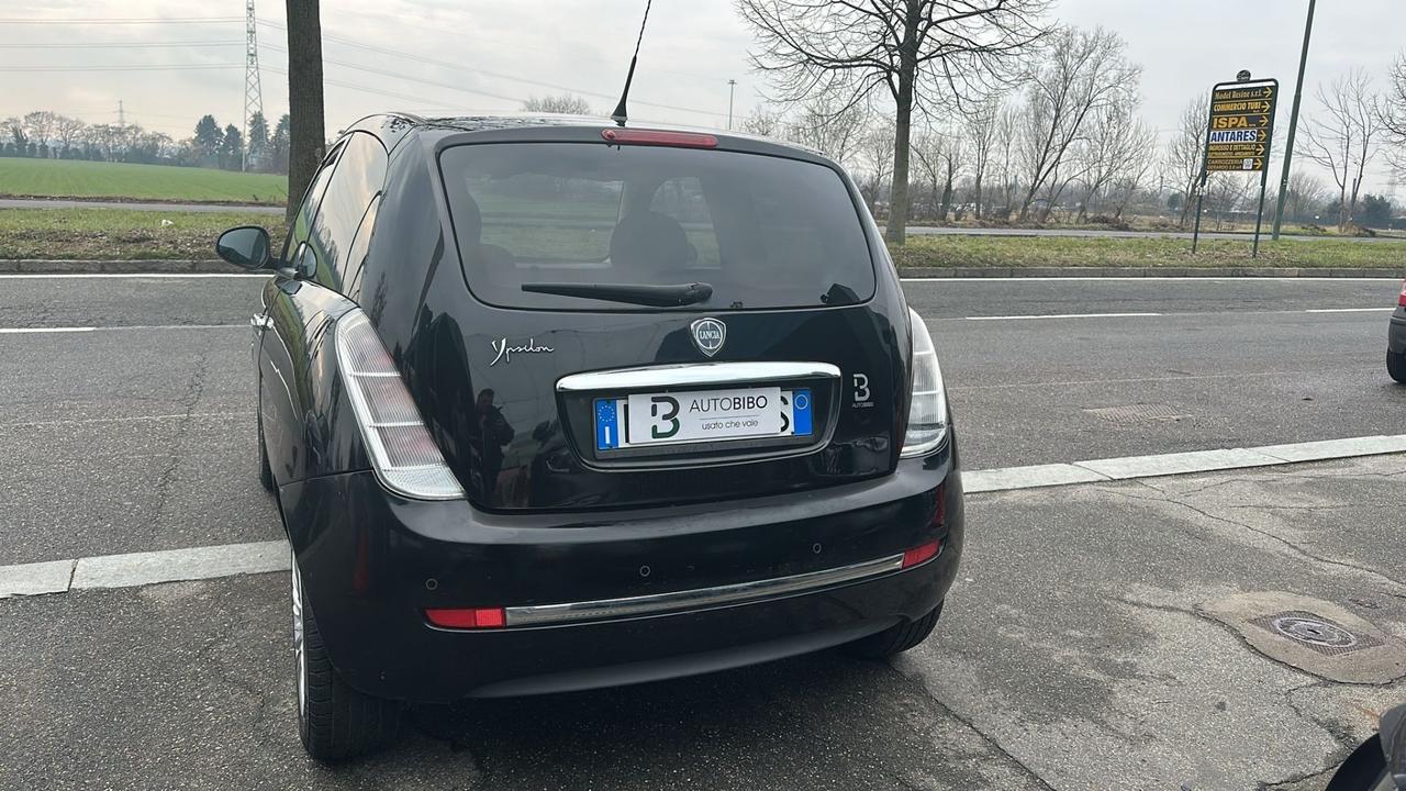 Lancia Ypsilon 1.2 GPL