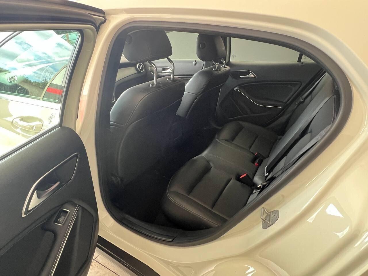 Mercedes-benz CLA 200 d Executive