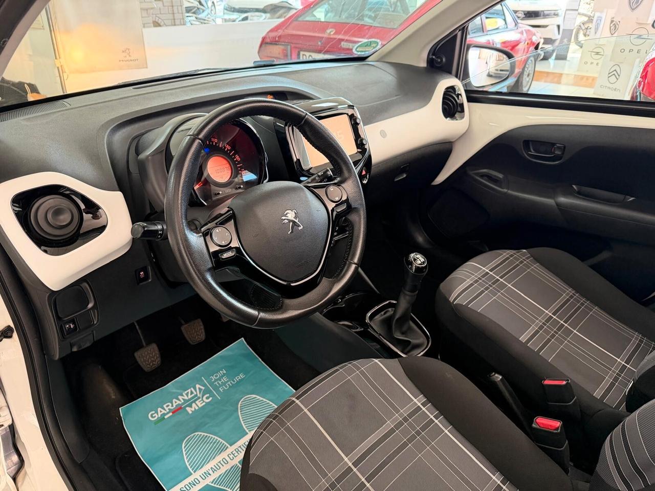Peugeot 108 PureTech 82 5 porte Collection TOP!