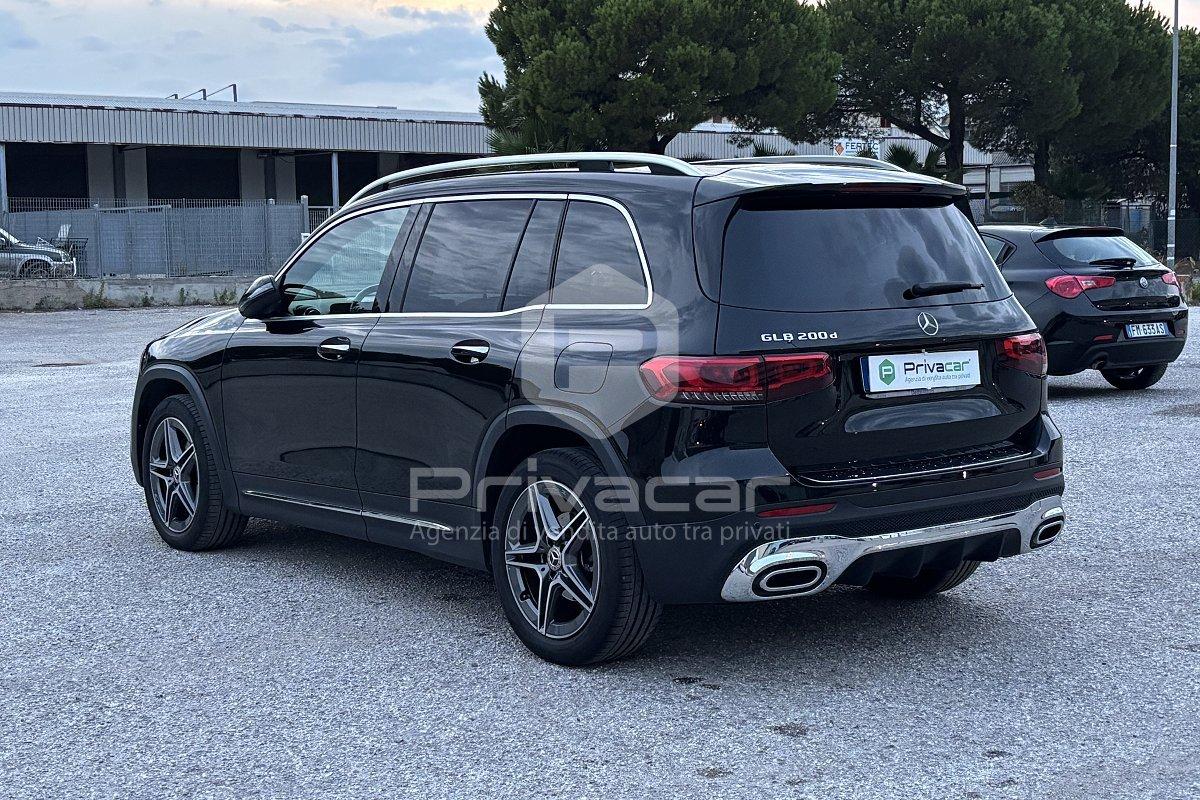 MERCEDES GLB 200 d Automatic Premium