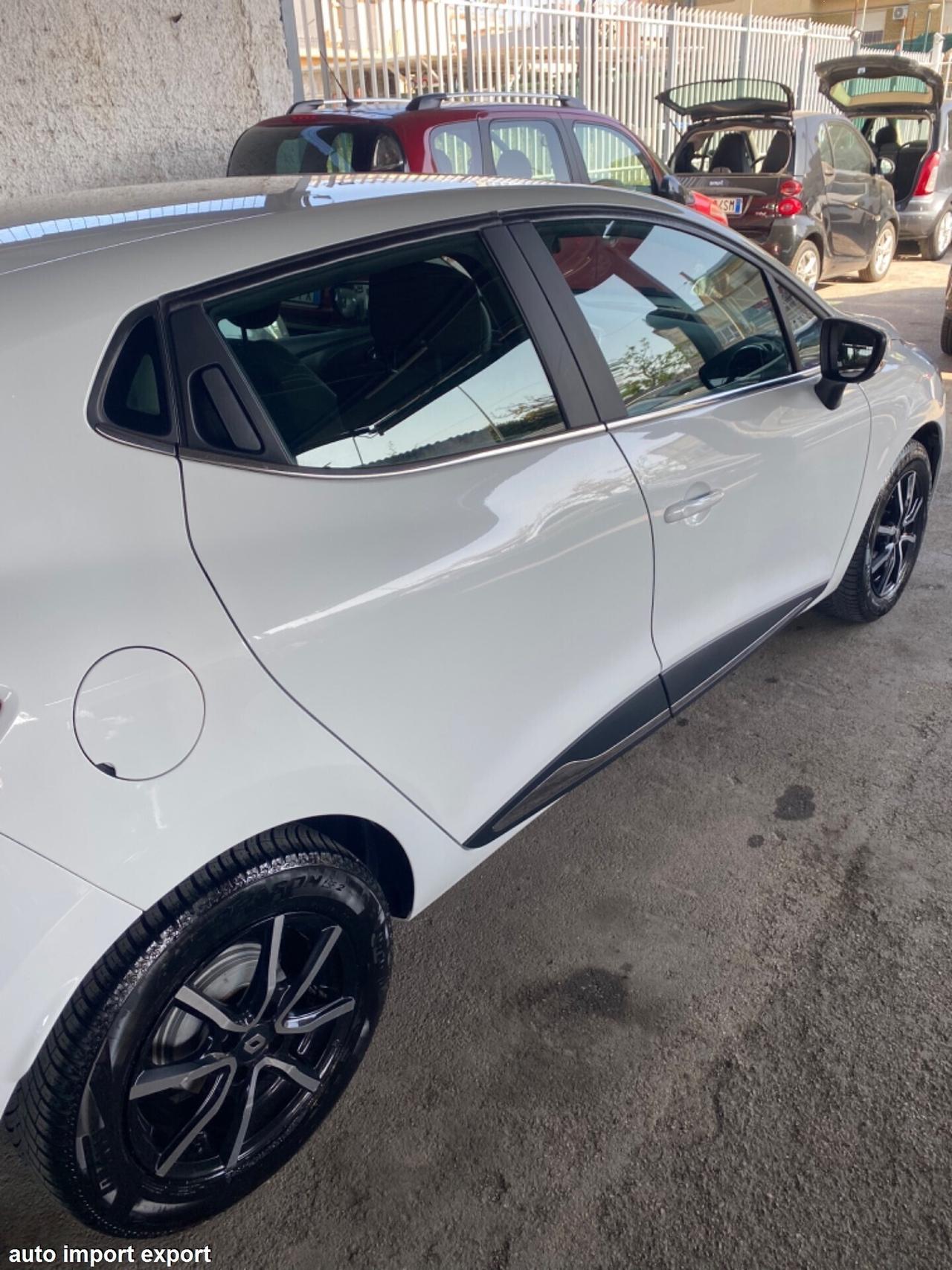 Renault Clio GPL Fine 2017 Full Navi Led TAGLIANDA