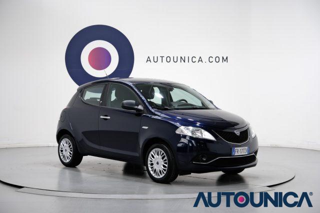 LANCIA Ypsilon 1.2 69 CV 5 PORTE ELEFANTINO BLU NEOPATENTATI