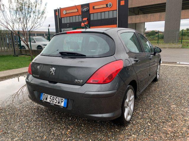 PEUGEOT 308 1.6 HDi 110CV 5p. Féline (6 Marce)