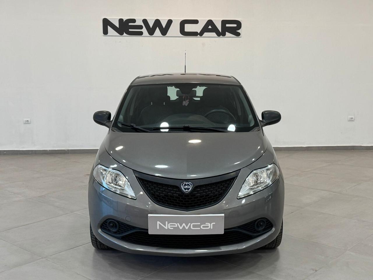 Lancia Ypsilon 1.2 69 CV 5 porte GPL Ecochic Gold