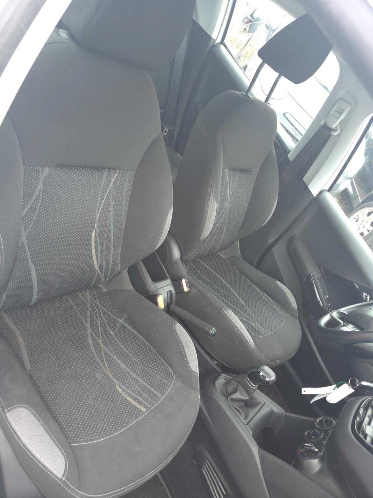 Peugeot 208 1.2 VTi 82 CV 5 porte Allure