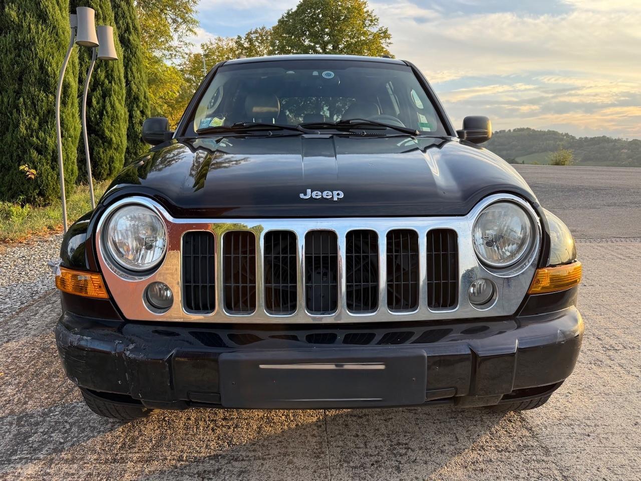Jeep Cherokee 2.8 crd Limited automatica 1 propretario