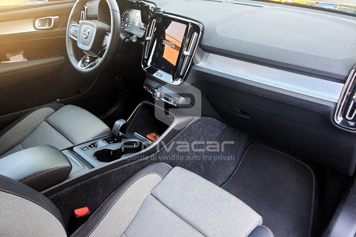 VOLVO XC40 T2 Core