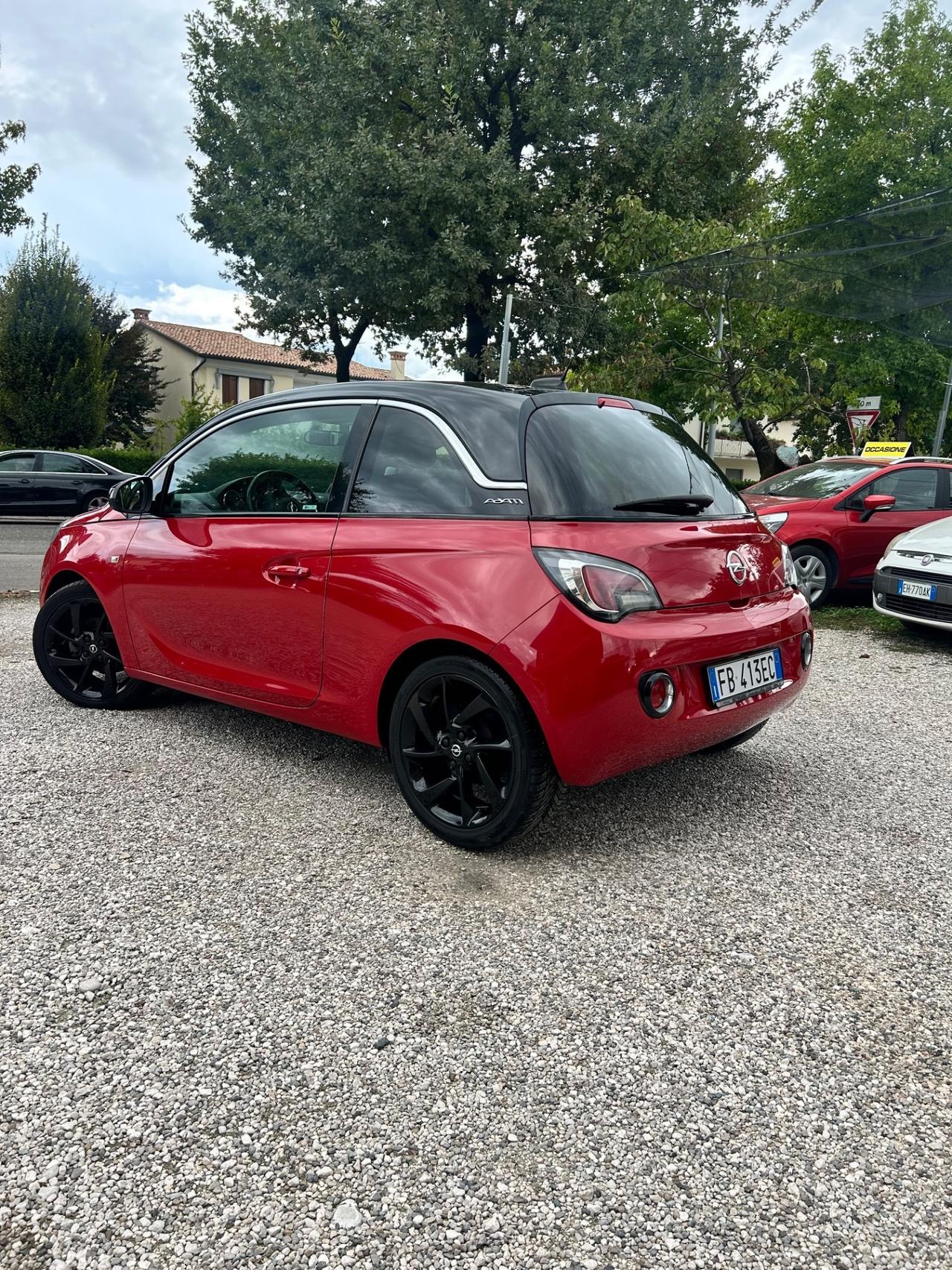 Opel Adam 1.2 70 CV