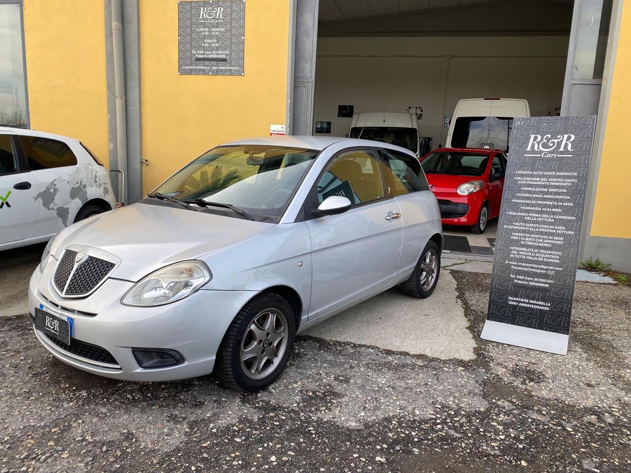 Lancia Ypsilon 1.2 Argento
