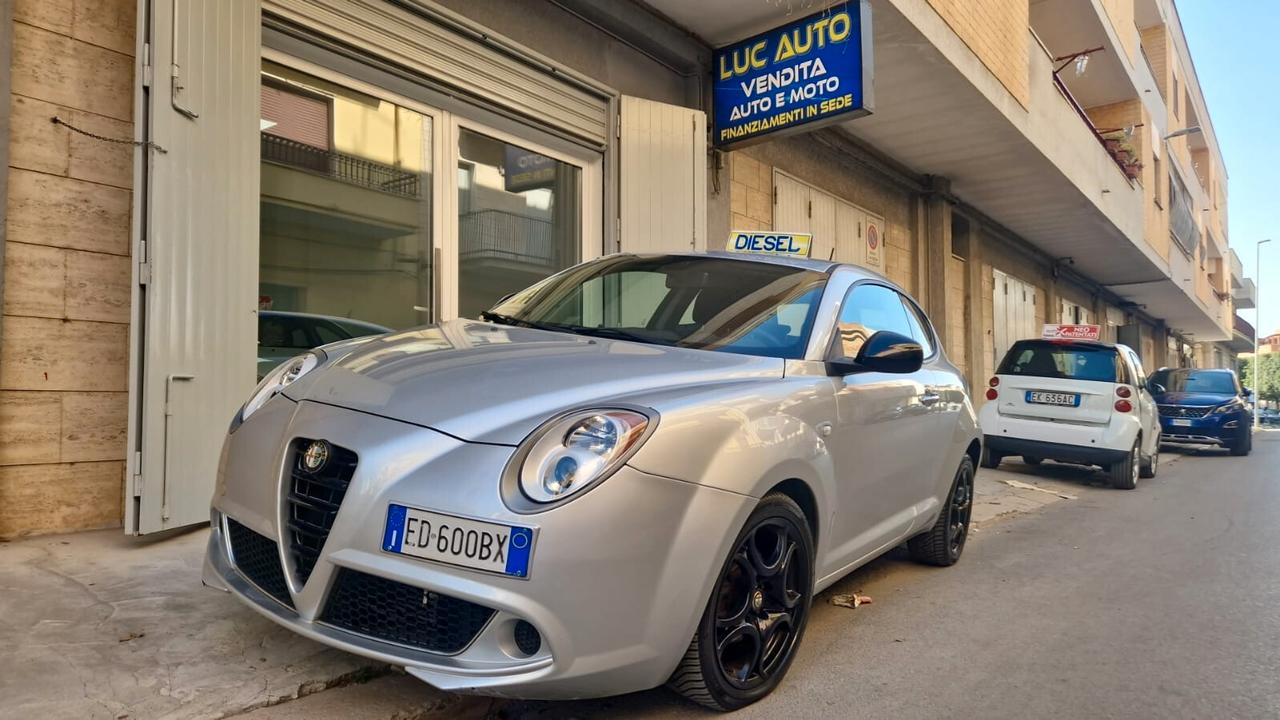 Alfa Romeo MiTo 1.3 JTDm-2 95 CV S&S Distinctive Premium Pack